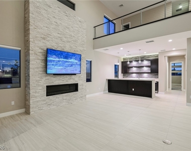 11460 Ruby Falls Way - Photo Thumbnail 59