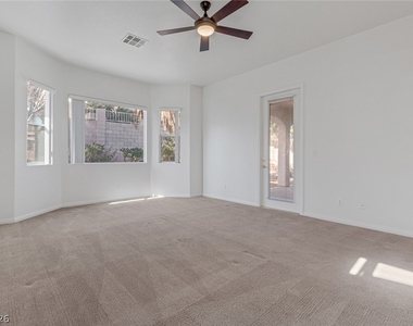 3131 Surf Spray Street - Photo Thumbnail 31