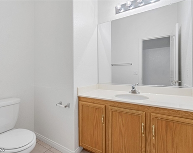 3131 Surf Spray Street - Photo Thumbnail 29