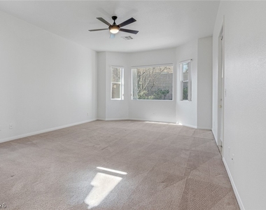 3131 Surf Spray Street - Photo Thumbnail 30