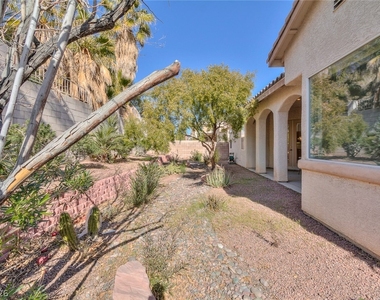 3131 Surf Spray Street - Photo Thumbnail 49