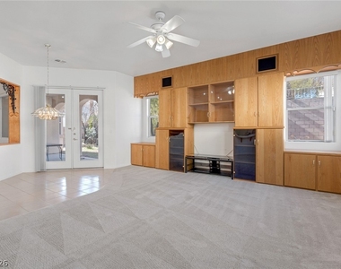 3131 Surf Spray Street - Photo Thumbnail 26