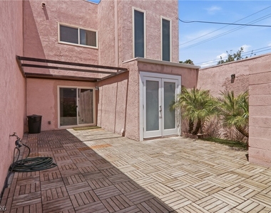 2274 E Desert Inn Road - Photo Thumbnail 75