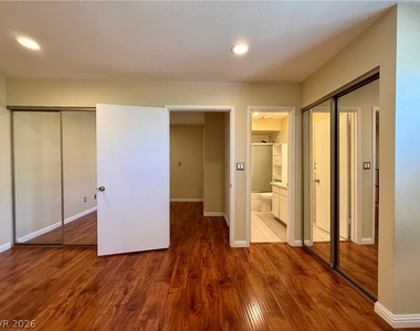 5923 Laredo Street - Photo Thumbnail 37