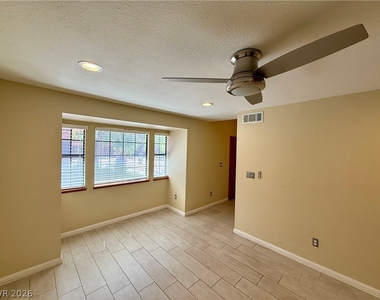 5923 Laredo Street - Photo Thumbnail 17