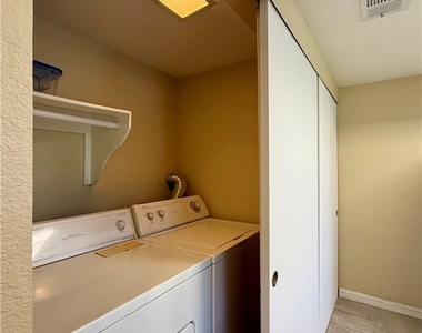 5923 Laredo Street - Photo Thumbnail 45