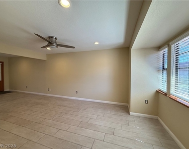 5923 Laredo Street - Photo Thumbnail 18
