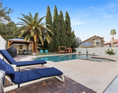 407 Crater Court - Photo Thumbnail 41
