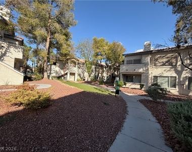 5229 Caspian Springs Drive - Photo Thumbnail 14