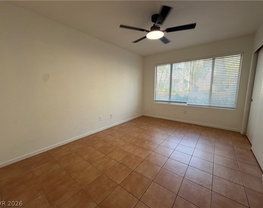 5229 Caspian Springs Drive - Photo Thumbnail 6