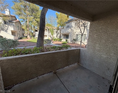 5229 Caspian Springs Drive - Photo Thumbnail 18