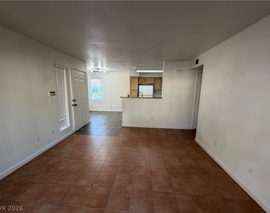5229 Caspian Springs Drive - Photo Thumbnail 16