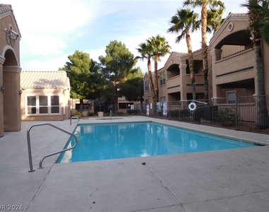 8101 Flamingo Road - Photo Thumbnail 15