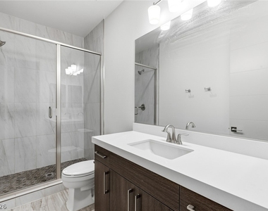 75 Pristine Glen Street - Photo Thumbnail 39