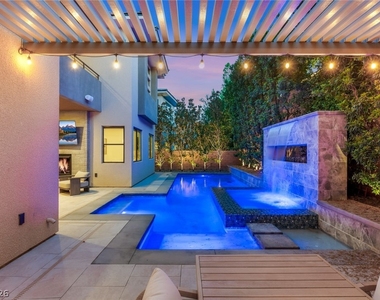 75 Pristine Glen Street - Photo Thumbnail 49