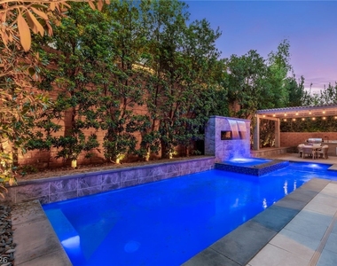 75 Pristine Glen Street - Photo Thumbnail 45