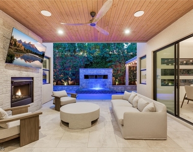 75 Pristine Glen Street - Photo Thumbnail 42