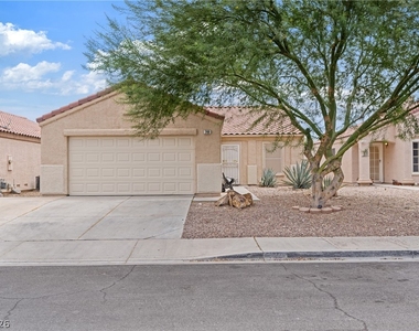 749 Salt Flats Circle - Photo Thumbnail 2