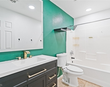 749 Salt Flats Circle - Photo Thumbnail 8