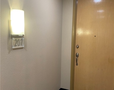 79 E Agate Avenue - Photo Thumbnail 2