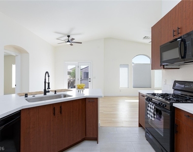 3408 President Pride Place - Photo Thumbnail 18