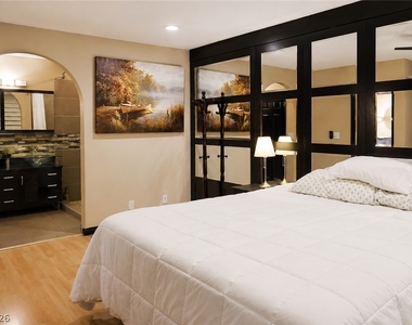 2200 S Fort Apache Road - Photo Thumbnail 18