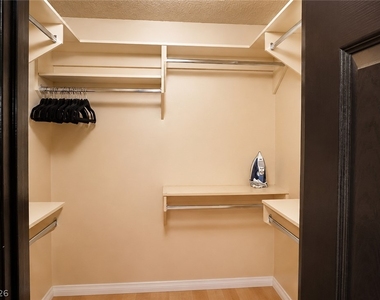2200 S Fort Apache Road - Photo Thumbnail 21
