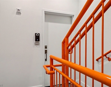 322 S Water Street - Photo Thumbnail 10