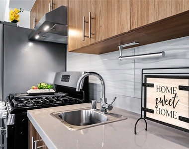 322 S Water Street - Photo Thumbnail 21
