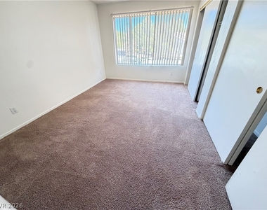 3085 Casey Drive - Photo Thumbnail 9