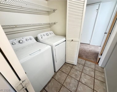 3085 Casey Drive - Photo Thumbnail 12