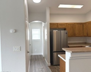 4607 Dealers Choice Way - Photo Thumbnail 4