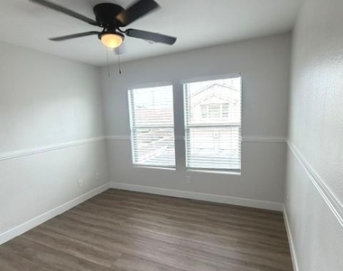 4607 Dealers Choice Way - Photo Thumbnail 14