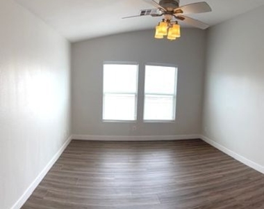 4607 Dealers Choice Way - Photo Thumbnail 20