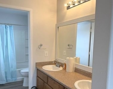 4607 Dealers Choice Way - Photo Thumbnail 17