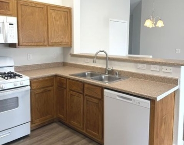 4607 Dealers Choice Way - Photo Thumbnail 6
