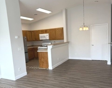 4607 Dealers Choice Way - Photo Thumbnail 11