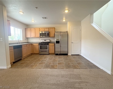 3188 Mist Effect Avenue - Photo Thumbnail 7