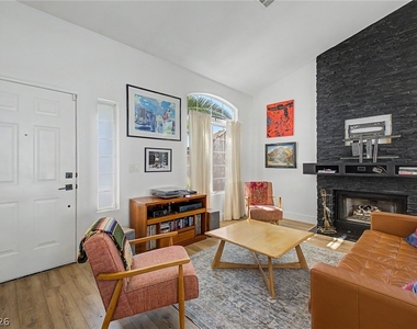 679 Scenic Tierra Lane - Photo Thumbnail 2