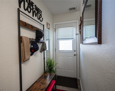 1800 Edmond Street - Photo Thumbnail 13