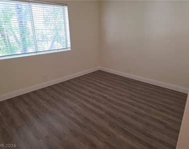 1800 Edmond Street - Photo Thumbnail 7