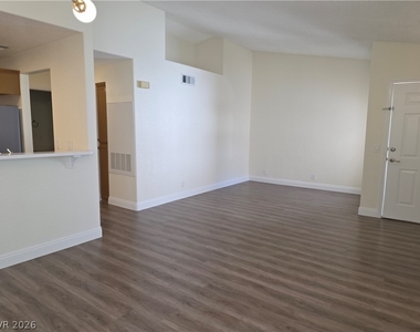 1800 Edmond Street - Photo Thumbnail 4