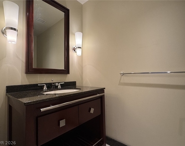 2700 S Las Vegas Boulevard - Photo Thumbnail 5