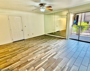 4410 Sandy River Drive - Photo Thumbnail 11