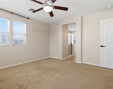 10847 Iona Island Avenue - Photo Thumbnail 21