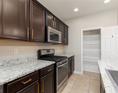3140 Baranek Avenue - Photo Thumbnail 11