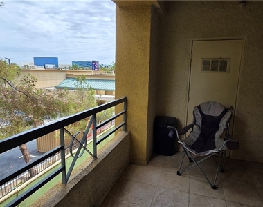 270 E Flamingo Road - Photo Thumbnail 23
