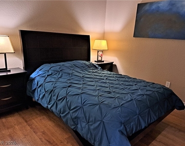 270 E Flamingo Road - Photo Thumbnail 12