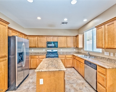 8020 Aztec Basin Avenue - Photo Thumbnail 8