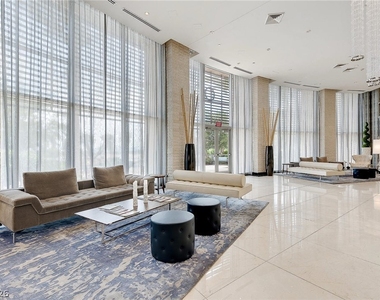 8255 Las Vegas Boulevard - Photo Thumbnail 4